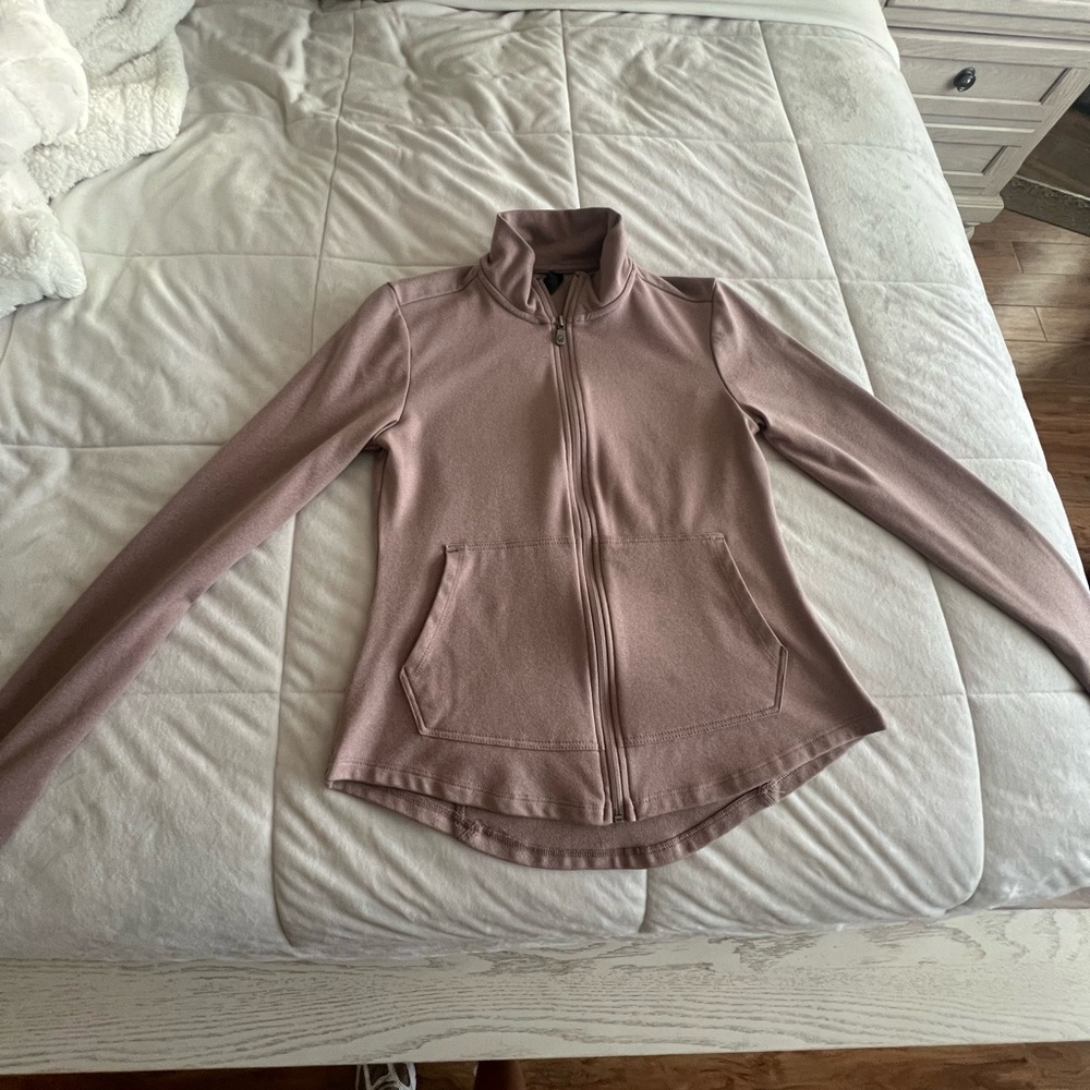 Kyodan Women's Sweater in Mauve